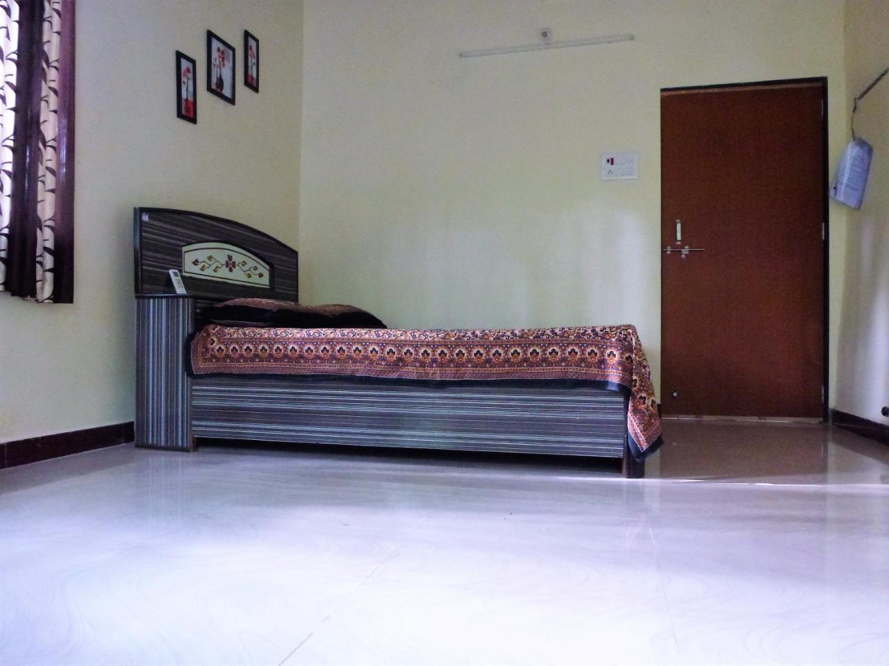 Ashish Baug Cottage อลีบาก ภายนอก รูปภาพ